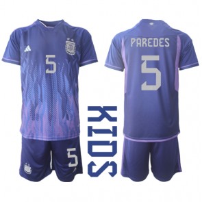 Argentina Leandro Paredes #5 babykläder Bortatröja barn VM 2022 Korta ärmar (+ Korta byxor)